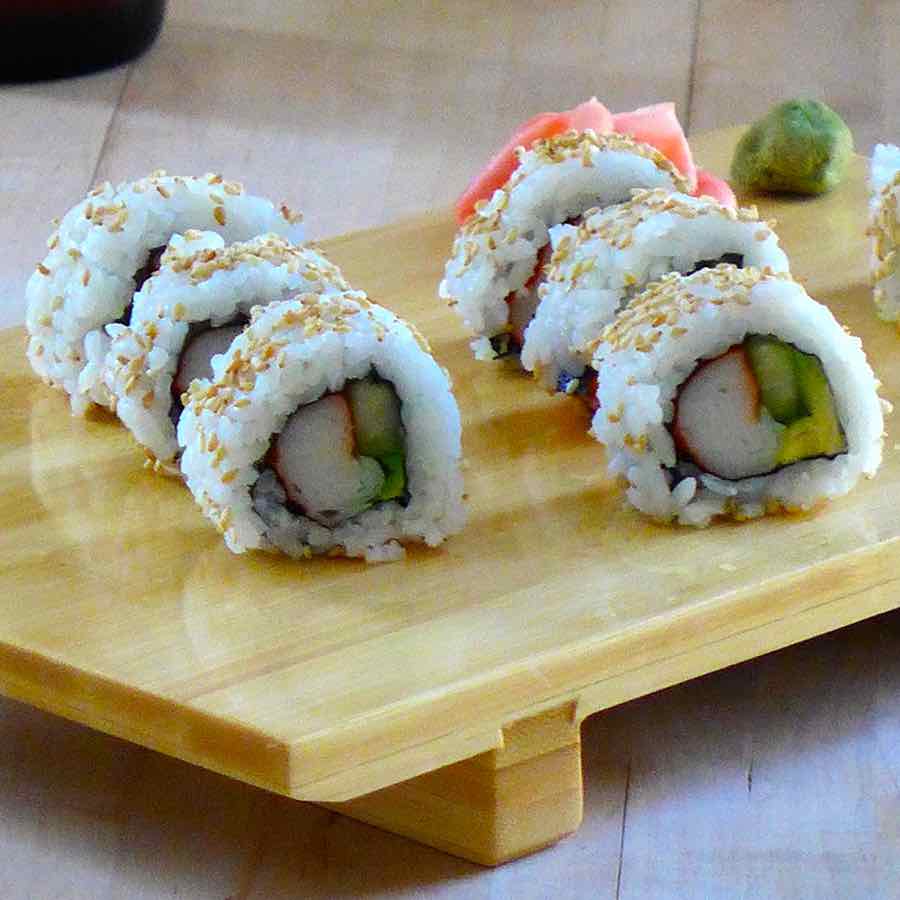 california roll sushi